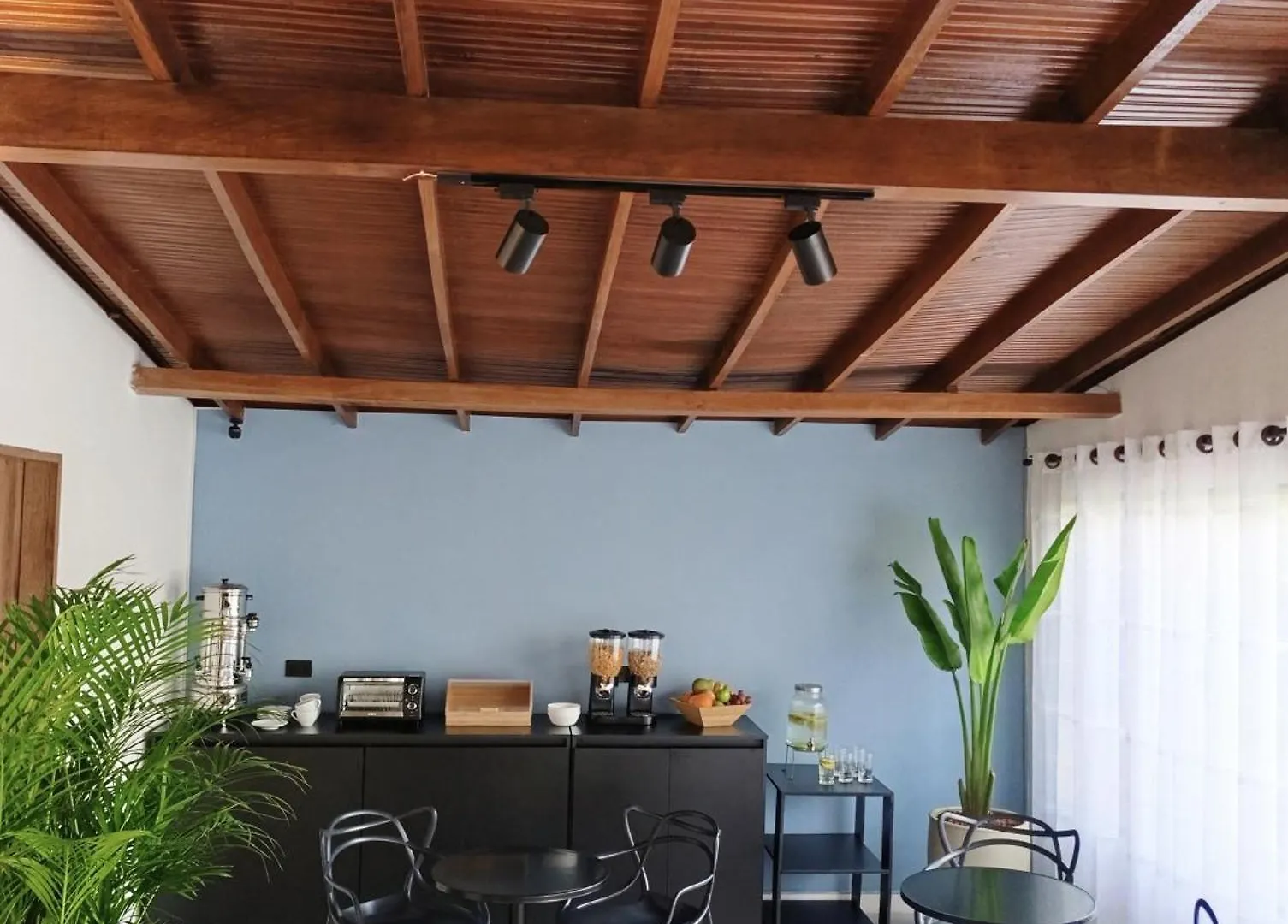 メデジン Bluelux Bed & Breakfast 0*,  コロンビア